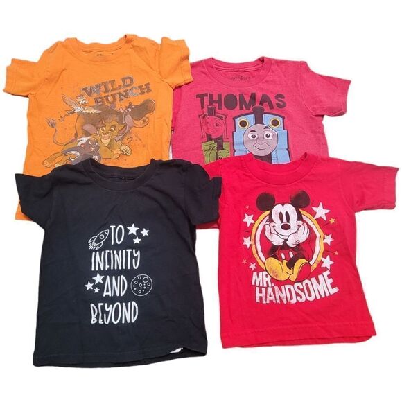 Bundle of 4 disney shirts - Picture 1 of 5